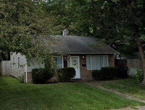 Building Photo - 1725 E Calvert St