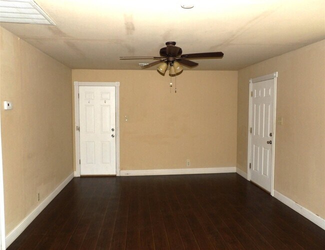 Foto del edificio - 9 NW 13th St