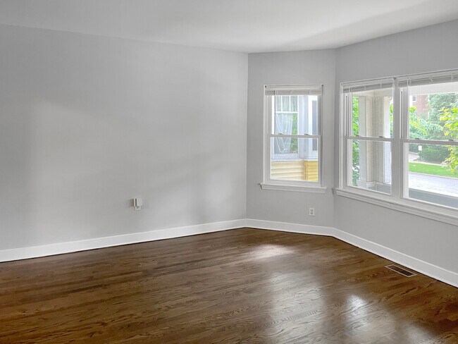 Building Photo - 1034 Randolph St