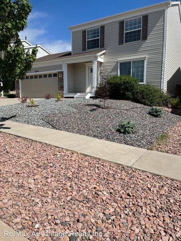 Primary Photo - 3 br, 2.5 bath House - 6344 Summer Grace St