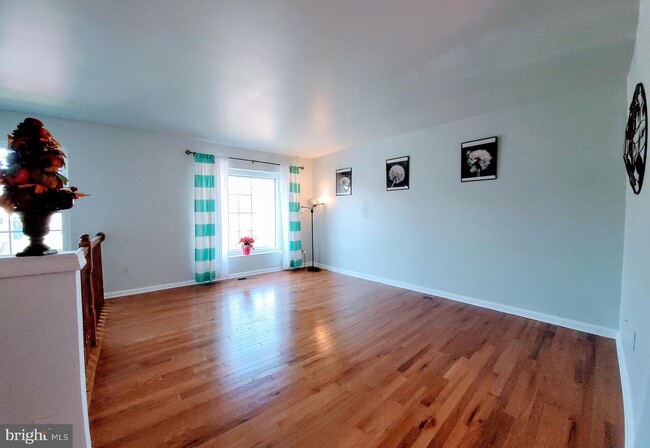 Building Photo - 10275 Calypso Dr