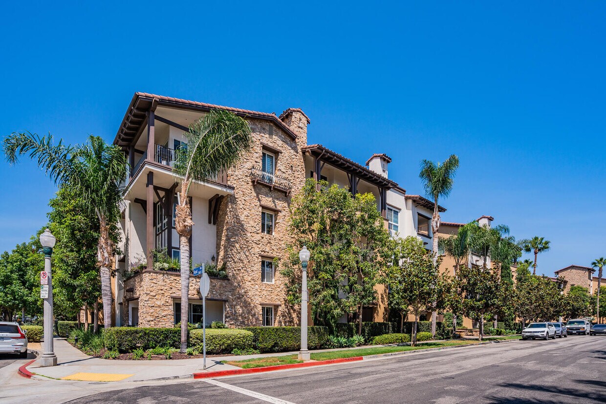 13031 Villosa Plz Unit 139, Los Angeles, CA 90094 Condo for Rent in