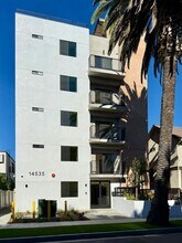 Building Photo - 14535 Weddington St