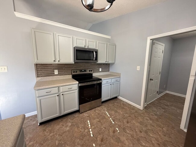 Foto del edificio - 3 bedroom, 2 bath House