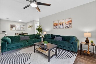 Building Photo - 15164 N 140th Dr