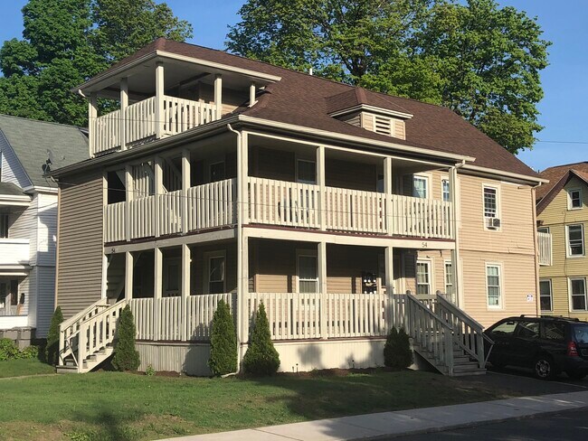 Property building - 54 Center St