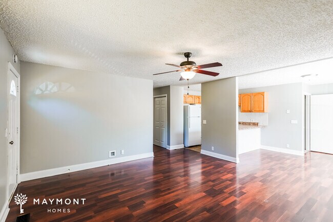 Building Photo - 158 Timberlake Dr