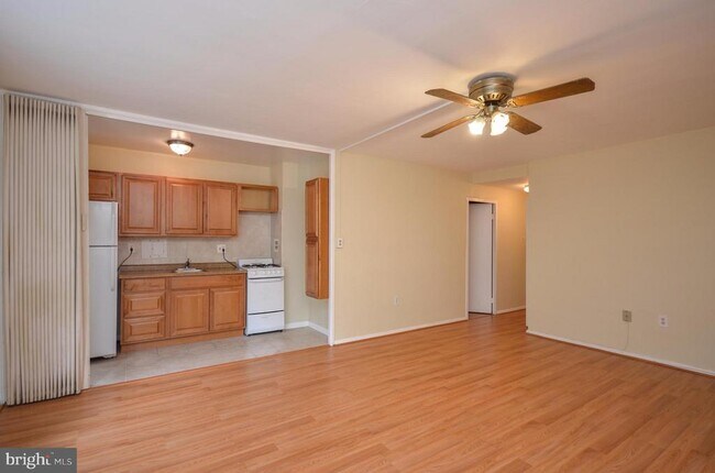 Foto del edificio - 4100 W St NW