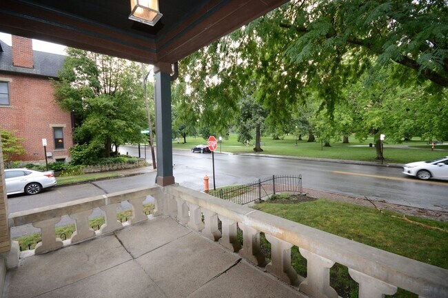 Large Porch facing Schiller Park - 956 Jaeger St