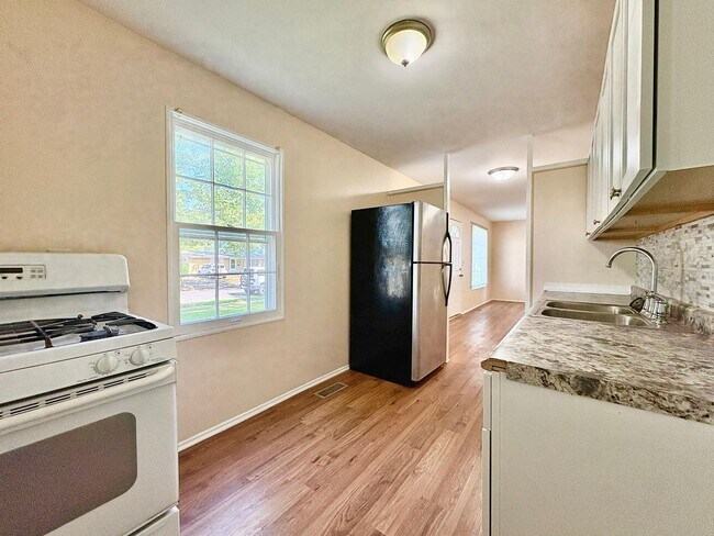Foto del edificio - 1325 Browne Ln