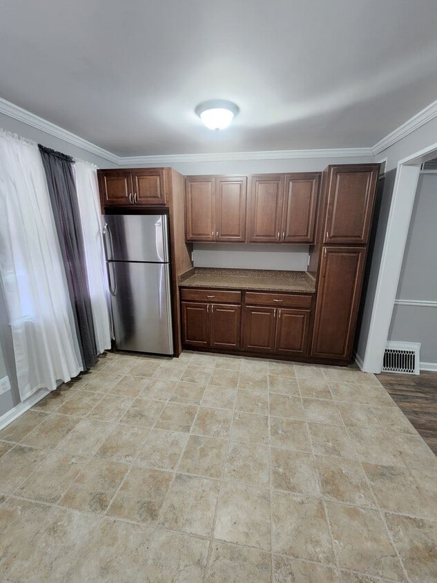 Primary Photo - Beatuiful Two Bedroom Town Home