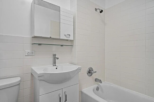 Foto del edificio - 620 W 143rd St
