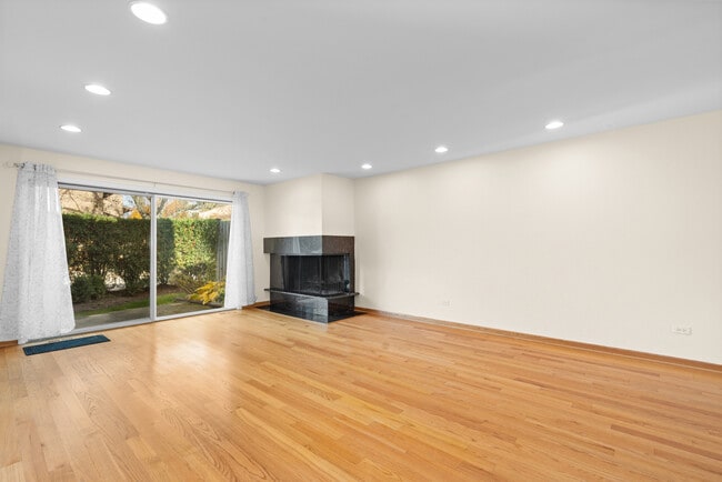 Building Photo - 1723 Wildberry Dr