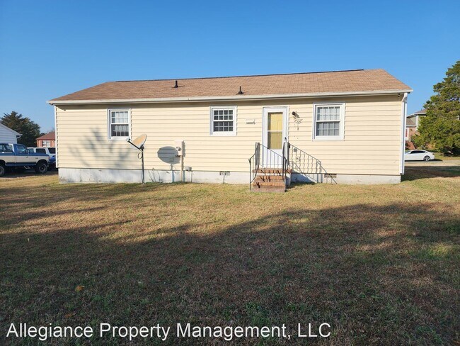 Foto del edificio - 3 br, 1 bath House - 3912 Gloucester Drive