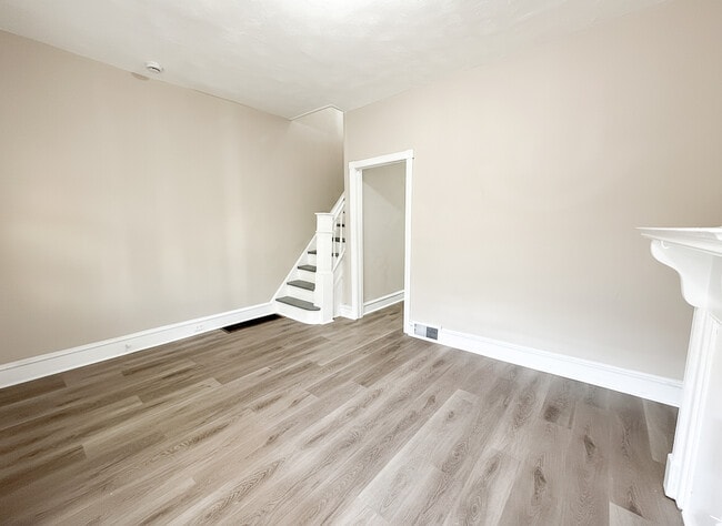 Photo - 1420 N Conestoga St Townhome