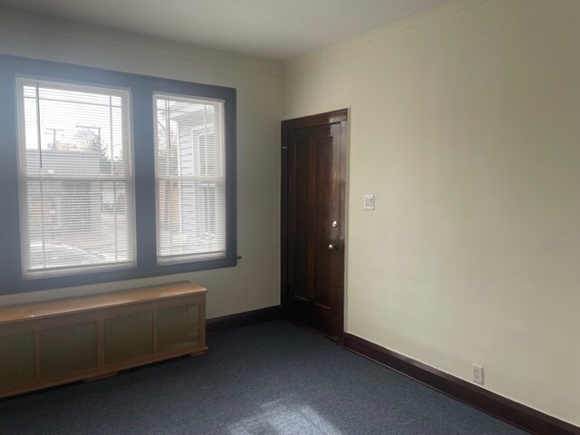 Foto del edificio - 7460 W Diversey Ave