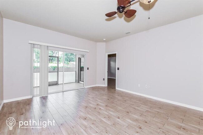 Foto del edificio - 5357 Colony Meadows Ln