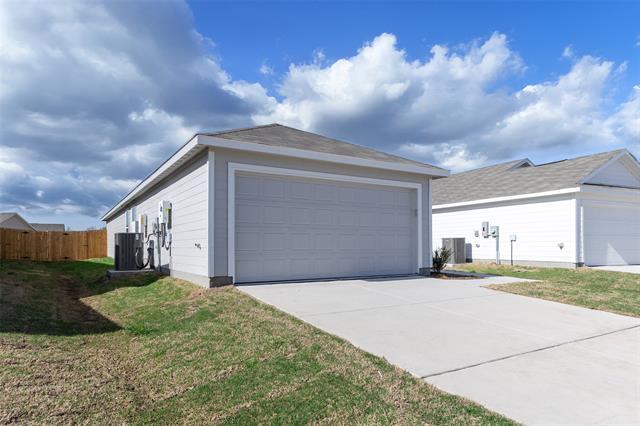 Foto del edificio - 313 Thresher Ln