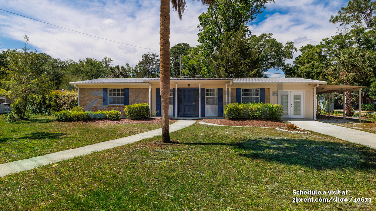 Foto principal - 1214 NE 31st Ave
