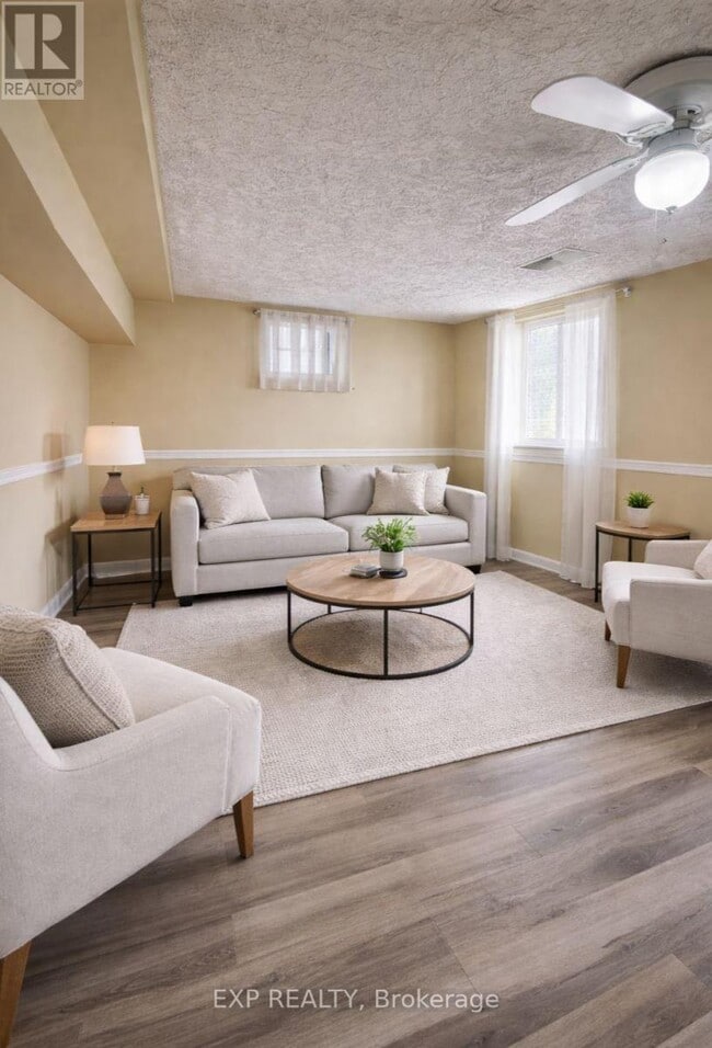 Building Photo - 44 Wright Crescent