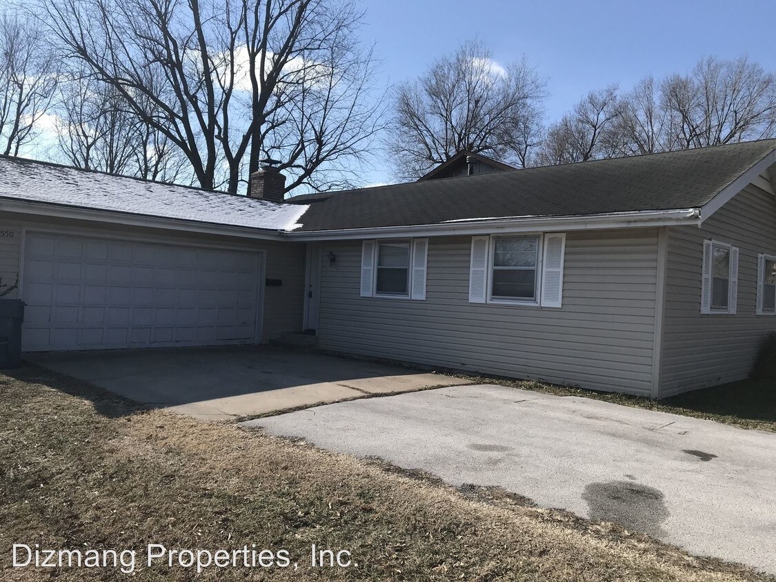 Primary Photo - 3 br, 1.5 bath House - 1550 E. Seminole St.