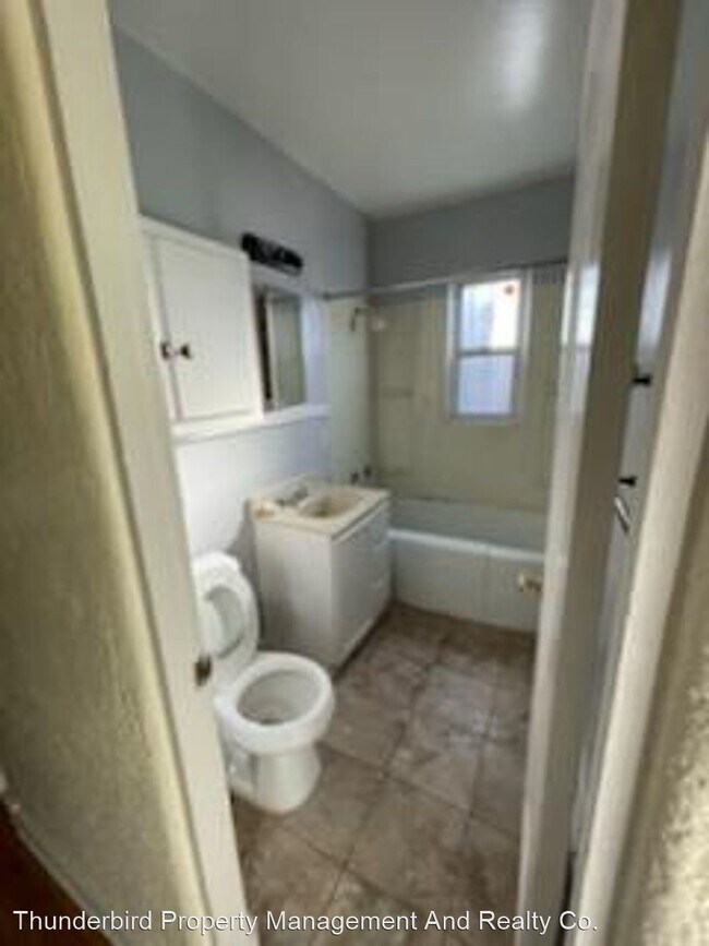 Building Photo - 2 br, 1 bath House - 1510 Coal Avenue SE