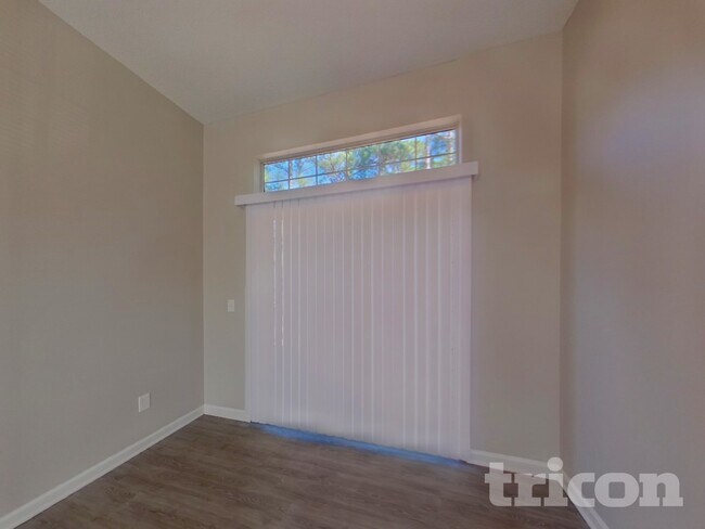 Foto del edificio - 172 Cherry Grove Dr