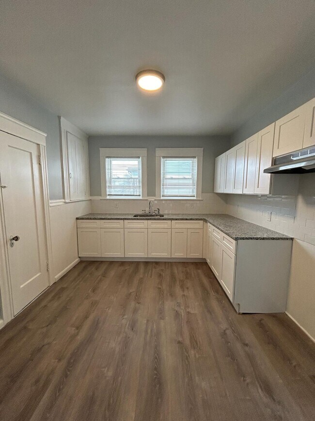 Foto del edificio - 460 Power Rd