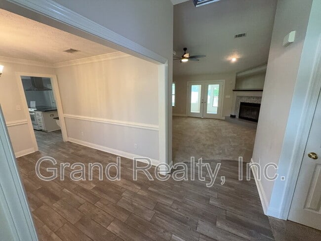 Building Photo - 5212 Jim Dandy Ln