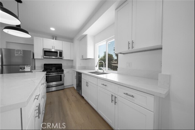 Foto del edificio - 1438 N Summit Ave