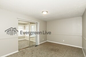 Foto del edificio - 2036 Rubicon Pl