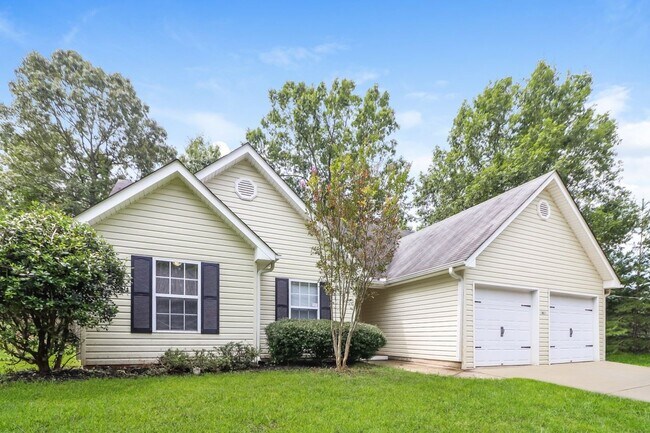Building Photo - 7457 Dogwood Trail