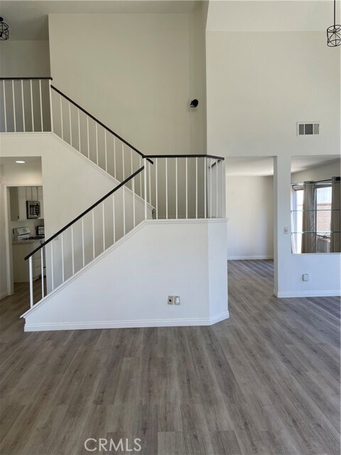 Foto del edificio - 13592 Crescent Hill Drive