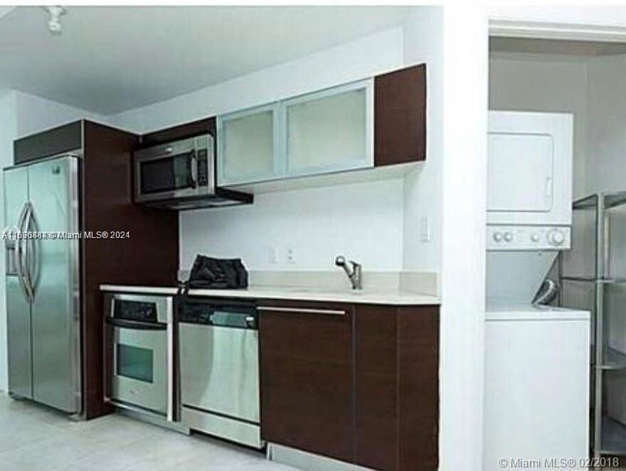 Foto principal - 1900 N Bayshore Dr