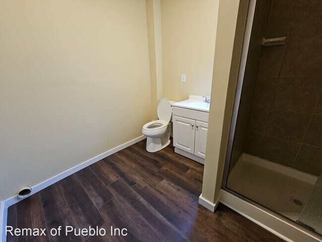 Building Photo - 2 br, 1 bath House - 143 VERNON PL.