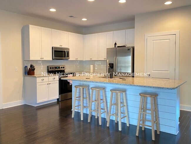 Building Photo - 8176 S Antler Dr