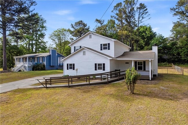 Foto del edificio - 5081 Hubert Dr