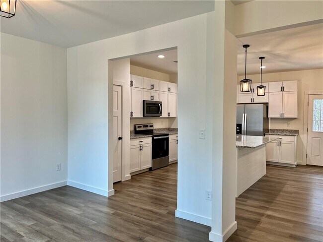 Foto del edificio - 24 Rocky Cir NE