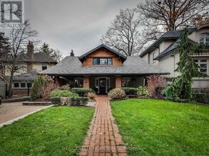 Building Photo - 15 Pine Crescent