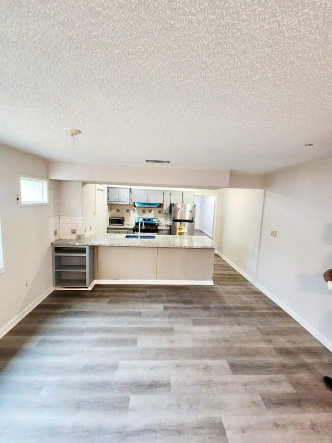 Foto del edificio - 2840 Belden St