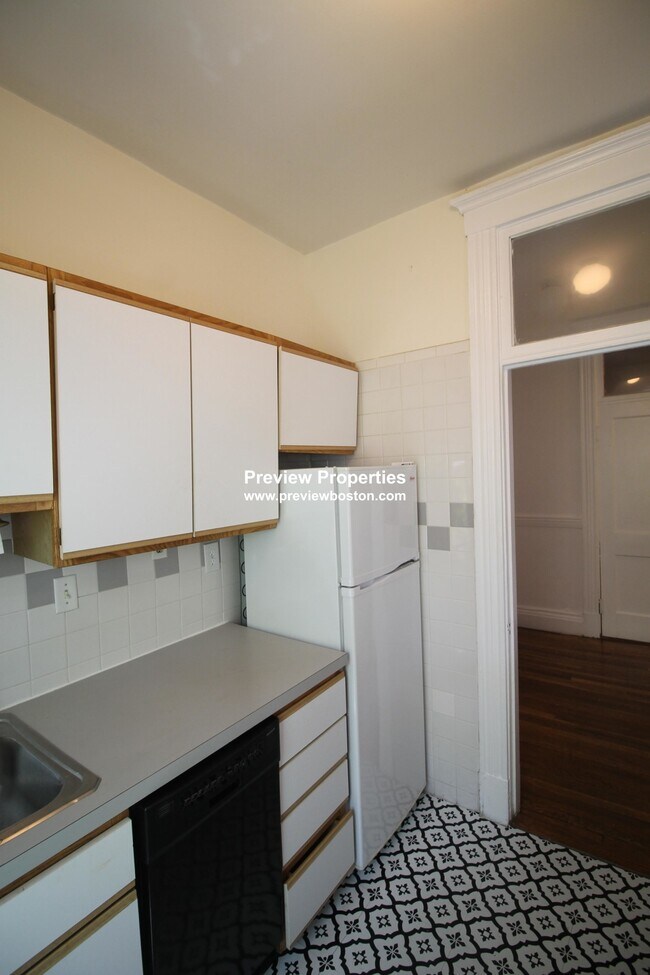 Foto del edificio - 199 Strathmore Rd