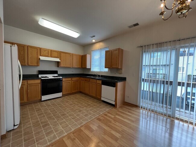 Foto del edificio - 1046 Chadwick Dr