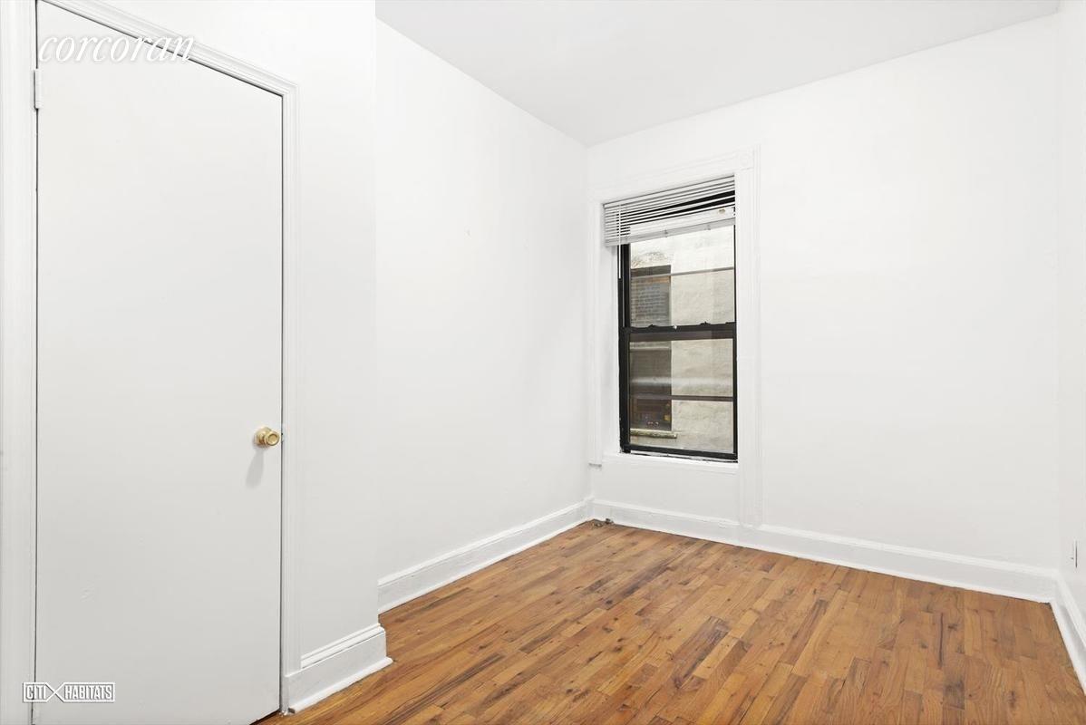 Building Photo - 1993 Lexington Ave