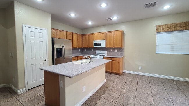 Building Photo - 9268 Sunny Oven Ct