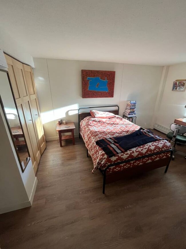 Building Photo - Mendota on Mansion Hill