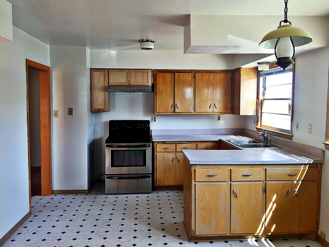 Foto del edificio - 2500-2502 N 56th St