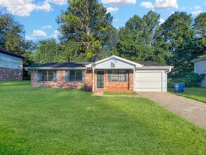 Building Photo - 8375 Gledstone Way