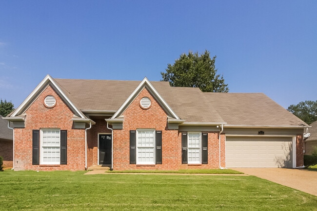 Building Photo - 7638 Dexter Manor Dr