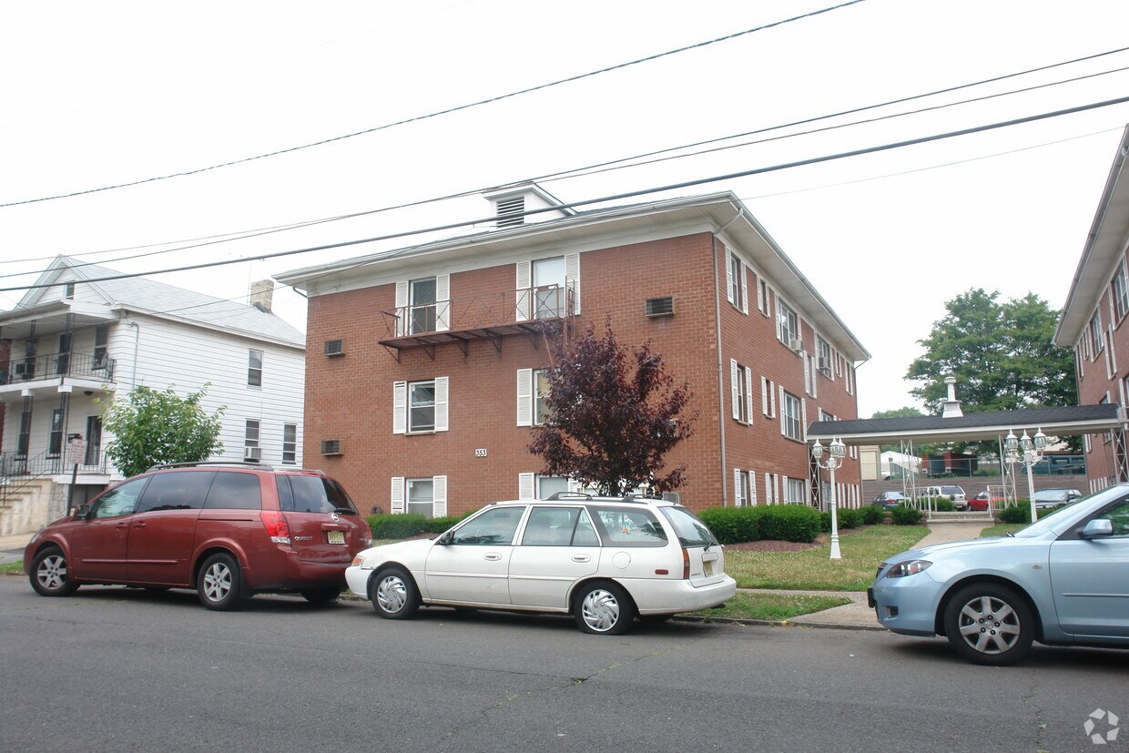 353 Seminary Ave, Rahway, NJ 07065 Apartments in Rahway, NJ