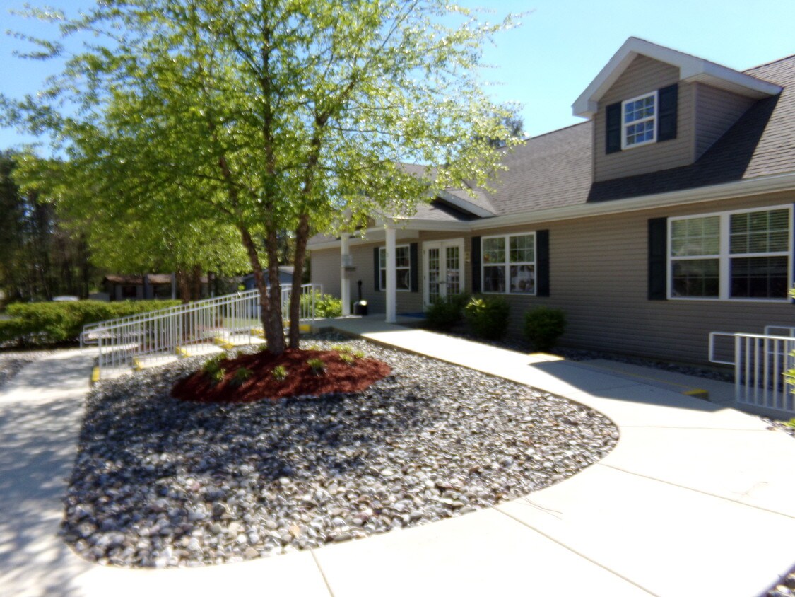 89 Woodchuck Pky, Whiting, NJ 08759 House Rental in Whiting, NJ